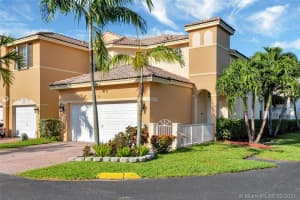 5584 NW 112th Pl, Doral, FL 33178, Sold 04/30/21