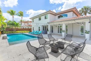 8021 NW 159th Terrace, Hialeah, FL 33016, Sold 05/26/21
