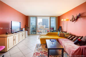 3140 S Ocean Dr, Hallandale Beach, FL 33009, Sold 05/24/21