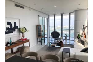 1100 Biscayne Blvd, Miami, FL 33132, Sold 09/29/21