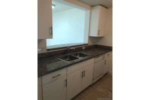 900 SW 8th St #500, Miami, FL 33130, Sold 04/23/21