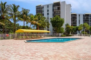 20500 W Country Club Dr, Aventura, FL 33180, Sold 06/10/21