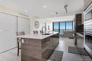 460 NE 28th St, Miami, FL 33137, Sold 07/27/21