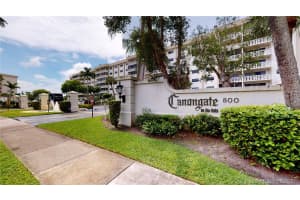 800 NE 195th St, Miami, FL 33179, Sold 10/08/21