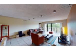 800 NE 195th St, Miami, FL 33179, Sold 10/08/21