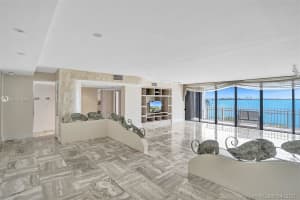 3 Grove Isle Dr, Coconut Grove, FL 33133, Sold 11/30/21