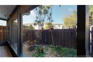 4822 Grapevine Way, Davie, FL 33331, Sold 04/29/21