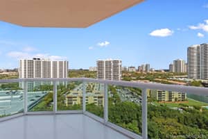 3370 Hidden Bay Dr, Aventura, FL 33180, Sold 12/20/21