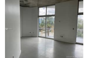 2001 Meridian Ave, Miami Beach, FL 33139, Sold 05/10/21