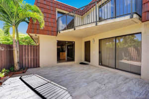 8055 Boca Rio Dr, Boca Raton, FL 33433, Sold 04/30/21