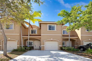 8554 SW 214th Way, Cutler Bay, FL 33189, Sold 05/04/21