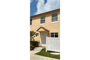 6615 Winfield Blvd, Margate, FL 33063, Sold 04/27/21