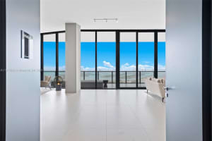 1000 Biscayne Blvd, Miami, FL 33132, Sold 12/15/22