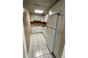 4707 NW 7th St, Miami, FL 33126, Sold 08/06/21