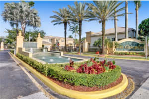 5484 NW 112th Pl, Doral, FL 33178, Sold 05/28/21