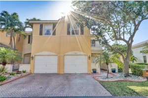 5484 NW 112th Pl, Doral, FL 33178, Sold 05/28/21