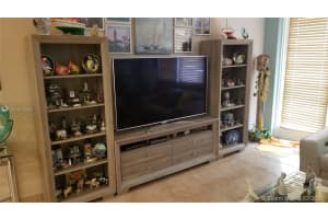 3725 S Ocean Dr, Hollywood, FL 33019, Sold 06/14/21