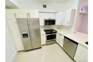 17100 N Bay Rd, Sunny Isles Beach, FL 33160, Sold 05/20/21