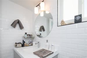 1030 9th St, Miami Beach, FL 33139, Sold 04/27/21