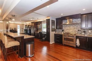7410 Beach View Dr, North Bay Village, FL 33141, Sold 07/27/21