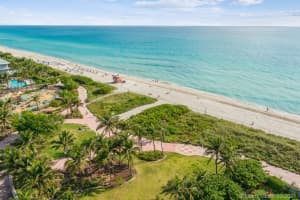 6423 Collins Ave, Miami Beach, FL 33141, Sold 05/17/21
