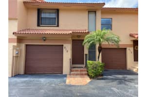 918 SW 113th Terrace, Pembroke Pines, FL 33025, Sold 06/11/21