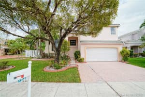 921 SW 101st Terrace, Pembroke Pines, FL 33025, Sold 05/31/21