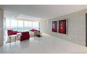 400 Alton Rd, Miami Beach, FL 33139, Sold 06/14/21