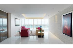 400 Alton Rd, Miami Beach, FL 33139, Sold 06/14/21