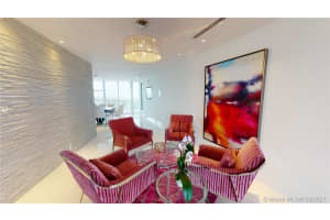 400 Alton Rd, Miami Beach, FL 33139, Sold 06/14/21