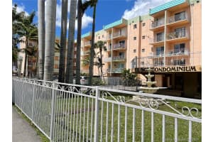 1655 W 44th Pl, Hialeah, FL 33012, Sold 01/27/22