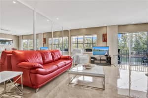 300 Diplomat Pkwy, Hallandale Beach, FL 33009, Sold 06/08/21