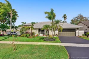 5504 SW 89th Ave, Cooper City, FL 33328, Sold 04/27/21