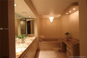 20191 E Country Club Dr, Miami, FL 33180, Sold 05/26/21
