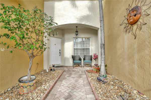 5468 NW 113th Ave, Doral, FL 33178, Sold 05/25/21