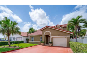 18666 NW 54th Ct, Miami Gardens, FL 33055, Sold 05/07/21