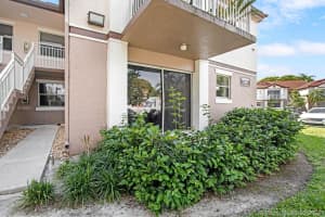 11250 SW 13th St, Pembroke Pines, FL 33025, Sold 06/04/21
