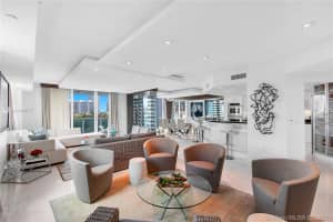 3201 NE 183rd St, Aventura, FL 33160, Sold 08/17/21