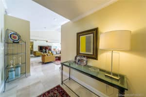 10440 NW 46th St, Doral, FL 33178, Sold 07/01/21