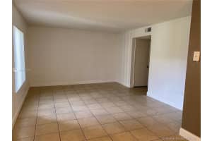 3281 Coral Lake Dr, Coral Springs, FL 33065, Sold 04/30/21