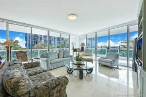 Add Building Entrance, 2127 Brickell Ave, Miami, FL 33129, Sold 05/28/21