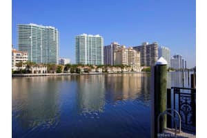 194 S Island Rd, Golden Beach, FL 33160, Sold 11/15/21