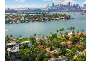 394 S Hibiscus Dr, Miami Beach, FL 33139, Sold 03/22/21