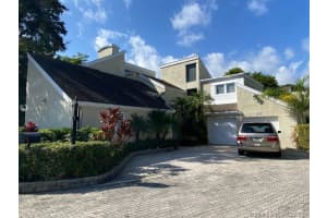 1933 S Oak Haven Cir, Miami, FL 33179, Sold 07/06/21