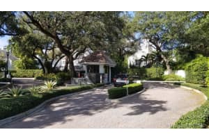 1933 S Oak Haven Cir, Miami, FL 33179, Sold 07/06/21