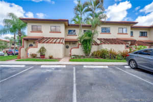 8969 Springtree Lakes Dr, Sunrise, FL 33351, Sold 05/13/21