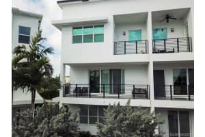 2900 NE 12th Terrace, Fort Lauderdale, FL 33311, Sold 06/02/21
