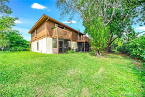 6182 Laurel Ln, Tamarac, FL 33319, Sold 06/03/21