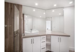 720 NE 69th St #4w, Miami Beach, FL 33138, Sold 07/30/21