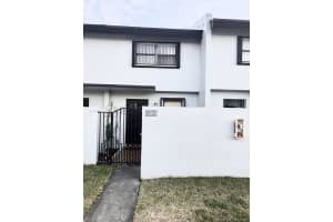 8010 SW 152nd Ave, Miami, FL 33193, Sold 06/14/21